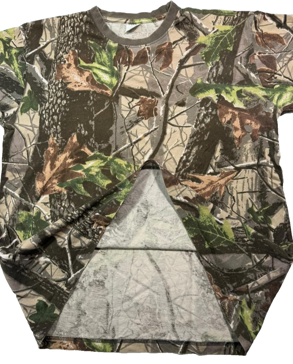 Camo Tree Pattern T-Shirt | Camouflage Leaf Print | Men's Outdoor Style, XL