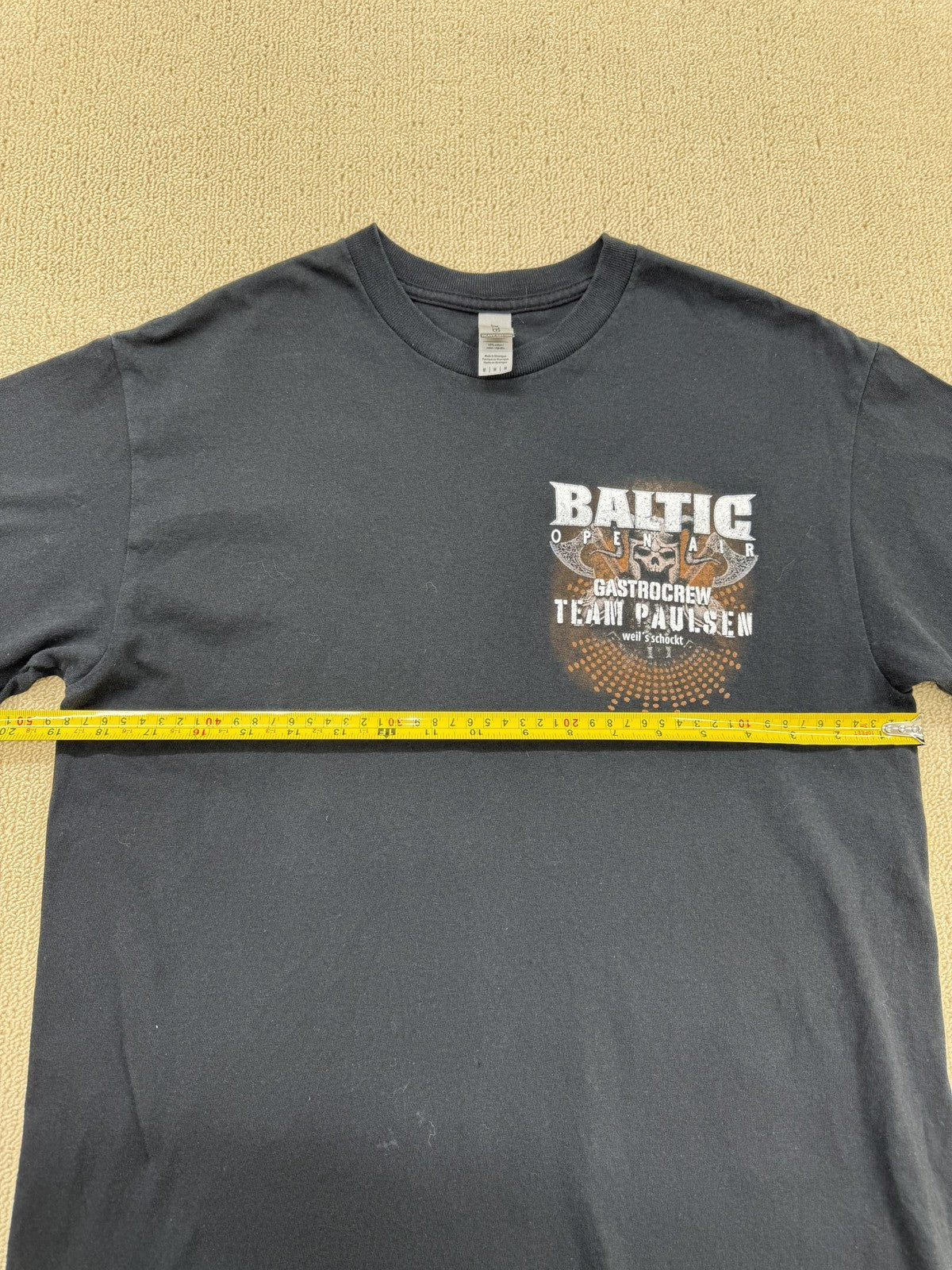 Gildan Men's Black Baltic Graphic T-Shirt Size M Heavy Cotton