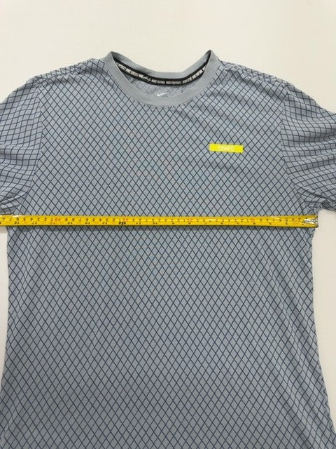 Nike Boys Light Blue Dri-FIT Geometric Tee Slim Size S Tagless