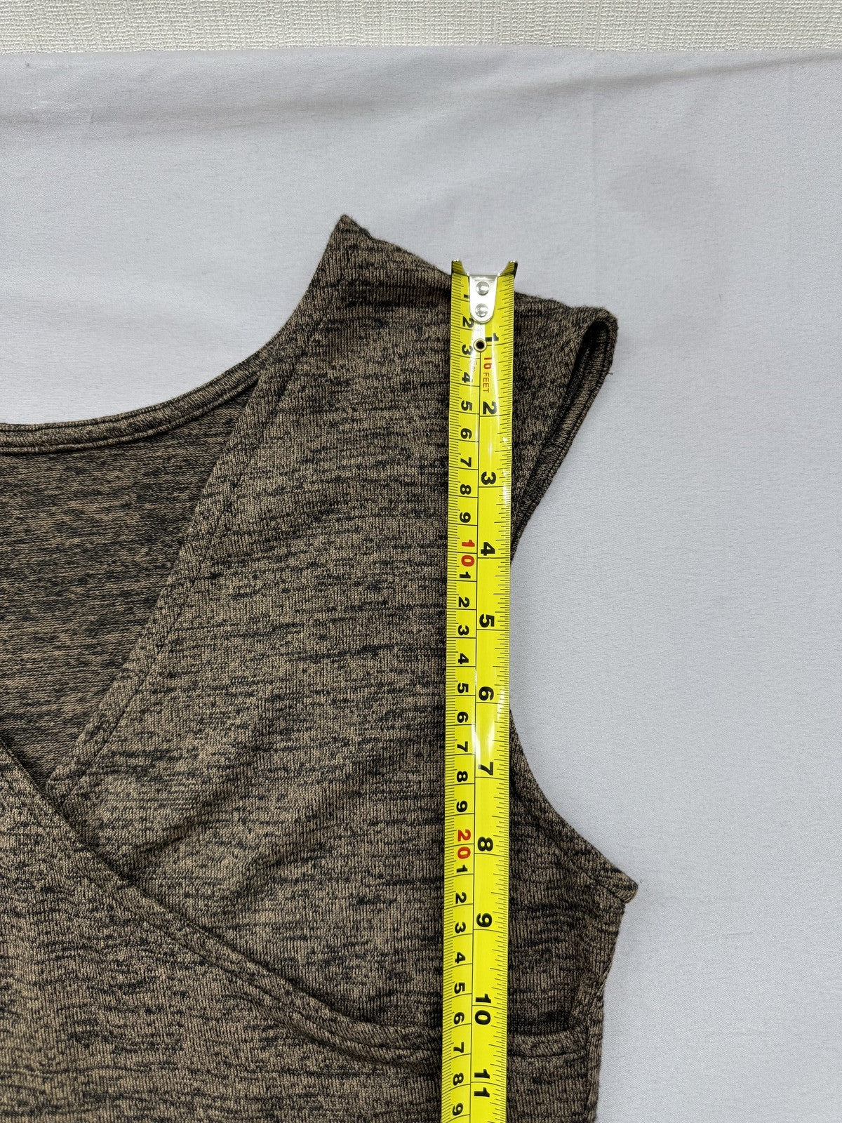 DKNY Pure Olive Khaki V-Neck Sleeveless Tank Top Women S Cotton Blend