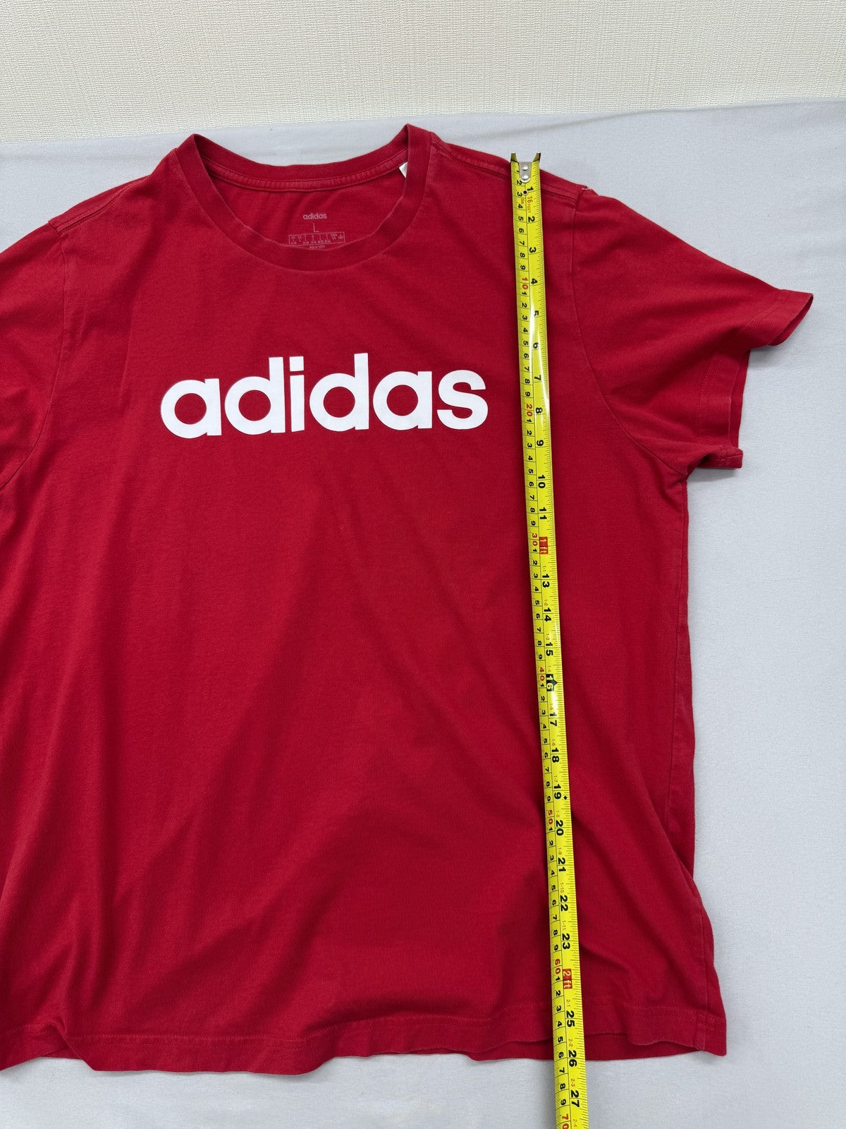 Adidas Red Short Sleeve Crewneck T-Shirt L Regular Unisex Adult