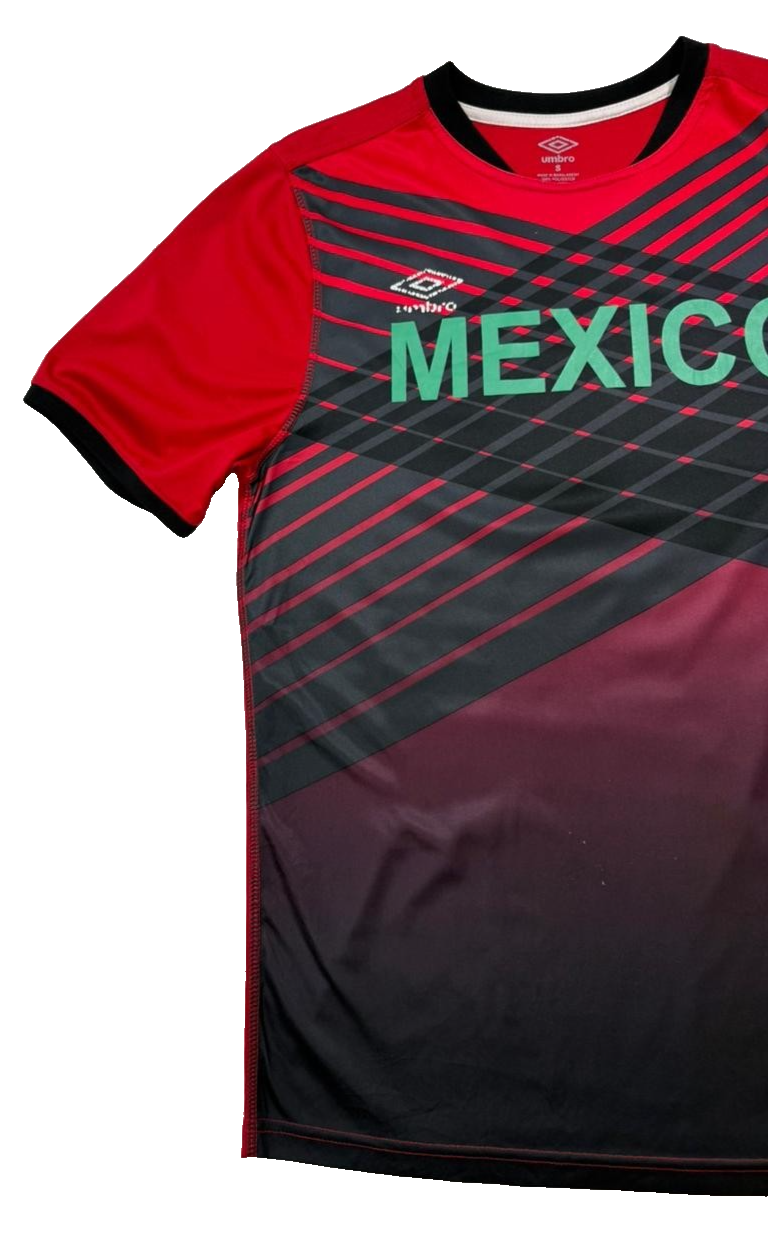 Umbro Mexico Football Soccer Jersey - Size S