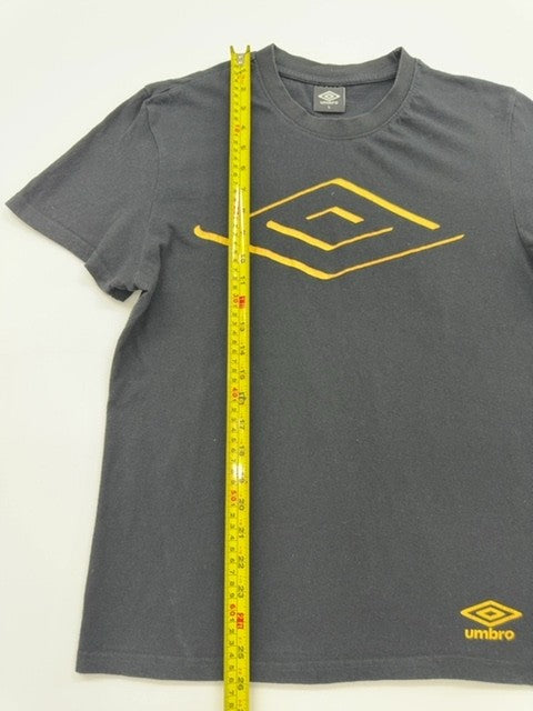 Umbro Boys Black T-Shirt size L product image 5