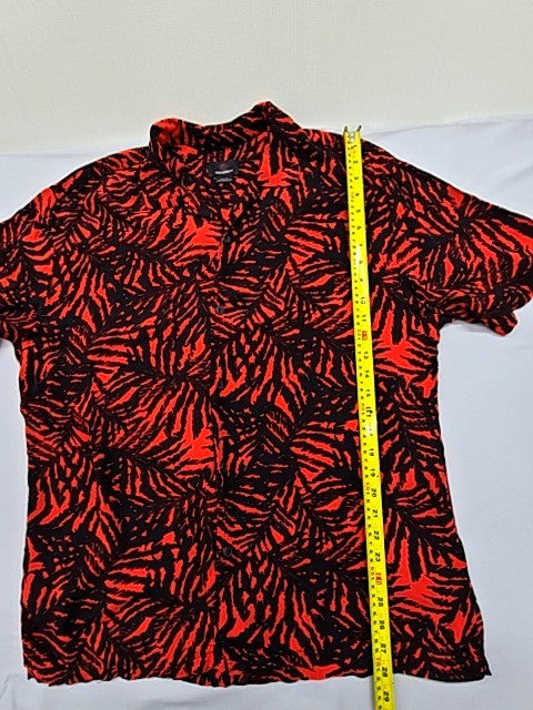Pull&Bear Men's Red Palm Camp Collar Short Sleeve Shirt Size L