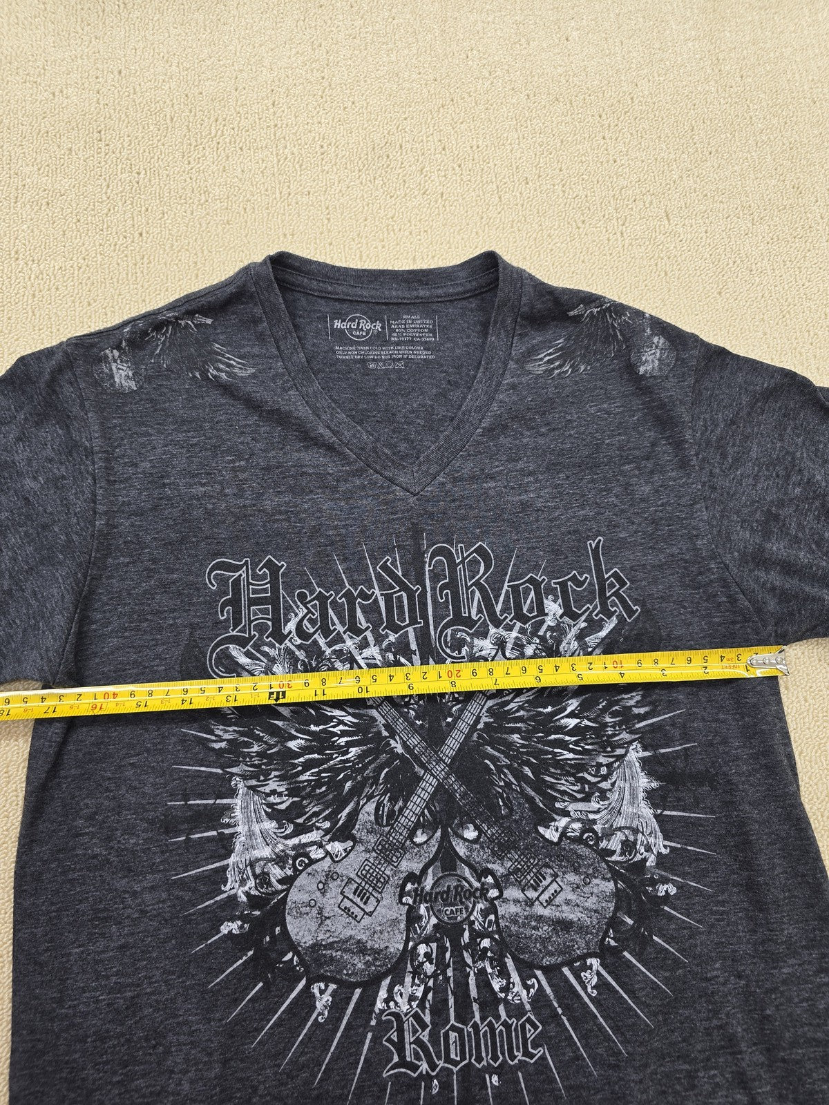 Hard Rock Cafe Grey V-Neck T-Shirt Small Short Sleeve Unisex