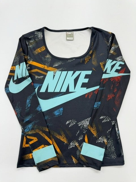 Nike Women's Black T-Shirt – Size M, Brand Department Type Style, Graphic