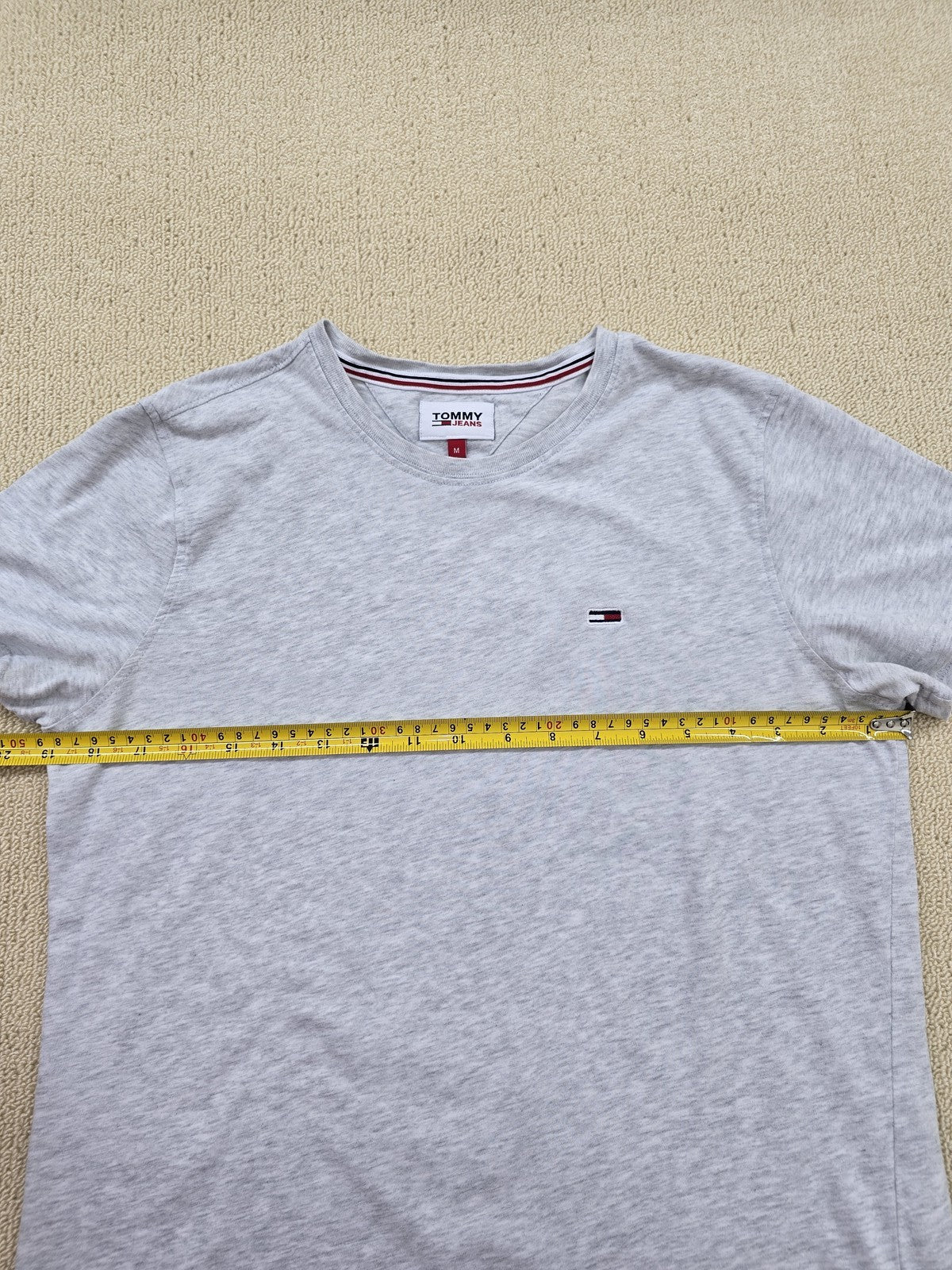 Tommy Jeans Men's M Light Grey Heather Short Sleeve Crew Neck T-Shirt Cotton