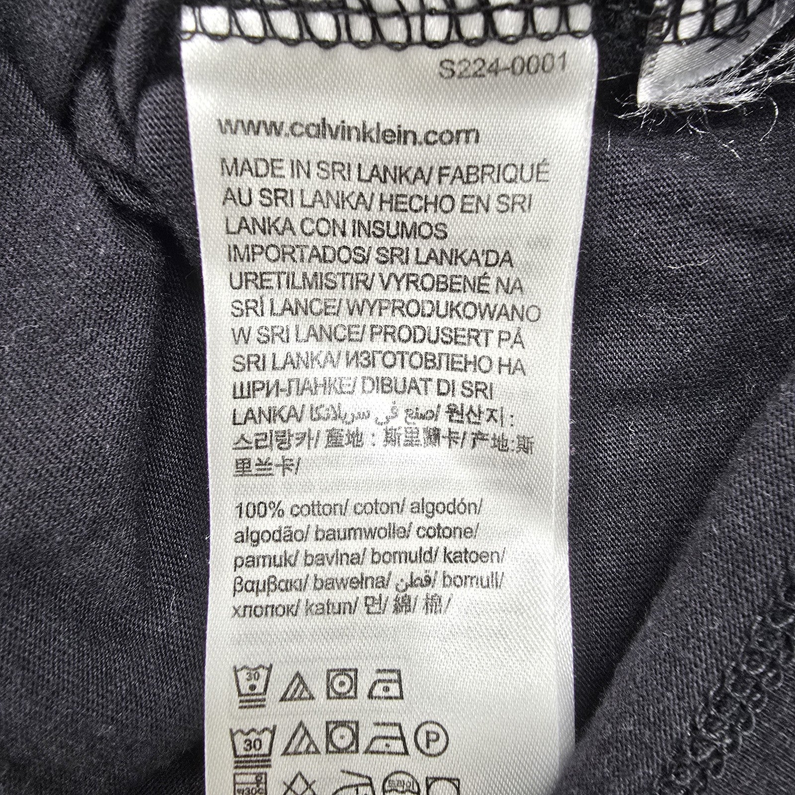 Calvin Klein Men Black T-Shirt size S product image 4