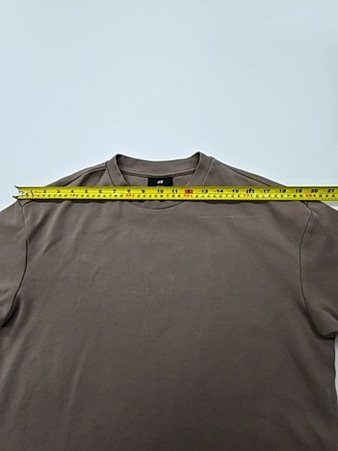 H&M Boys Brown Loose Fit T-Shirt Crew Neck Size Regular Used