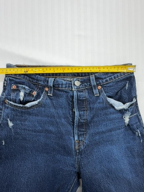 Levi's Women's Medium Wash 501 Original Fit High Rise Vintage Jeans