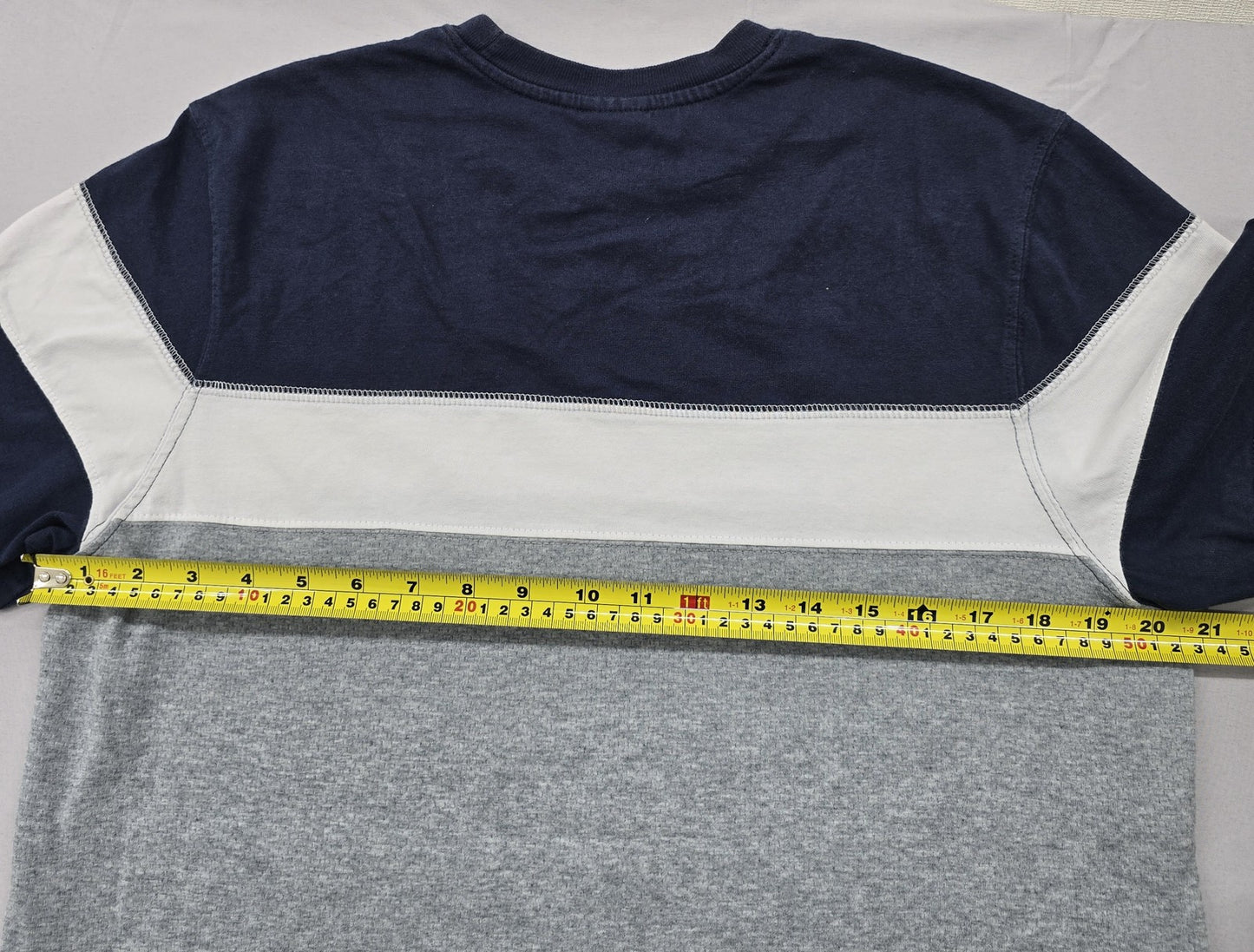 Tommy Hilfiger Men's Navy Stripe Cotton T-Shirt Size M Crew Neck
