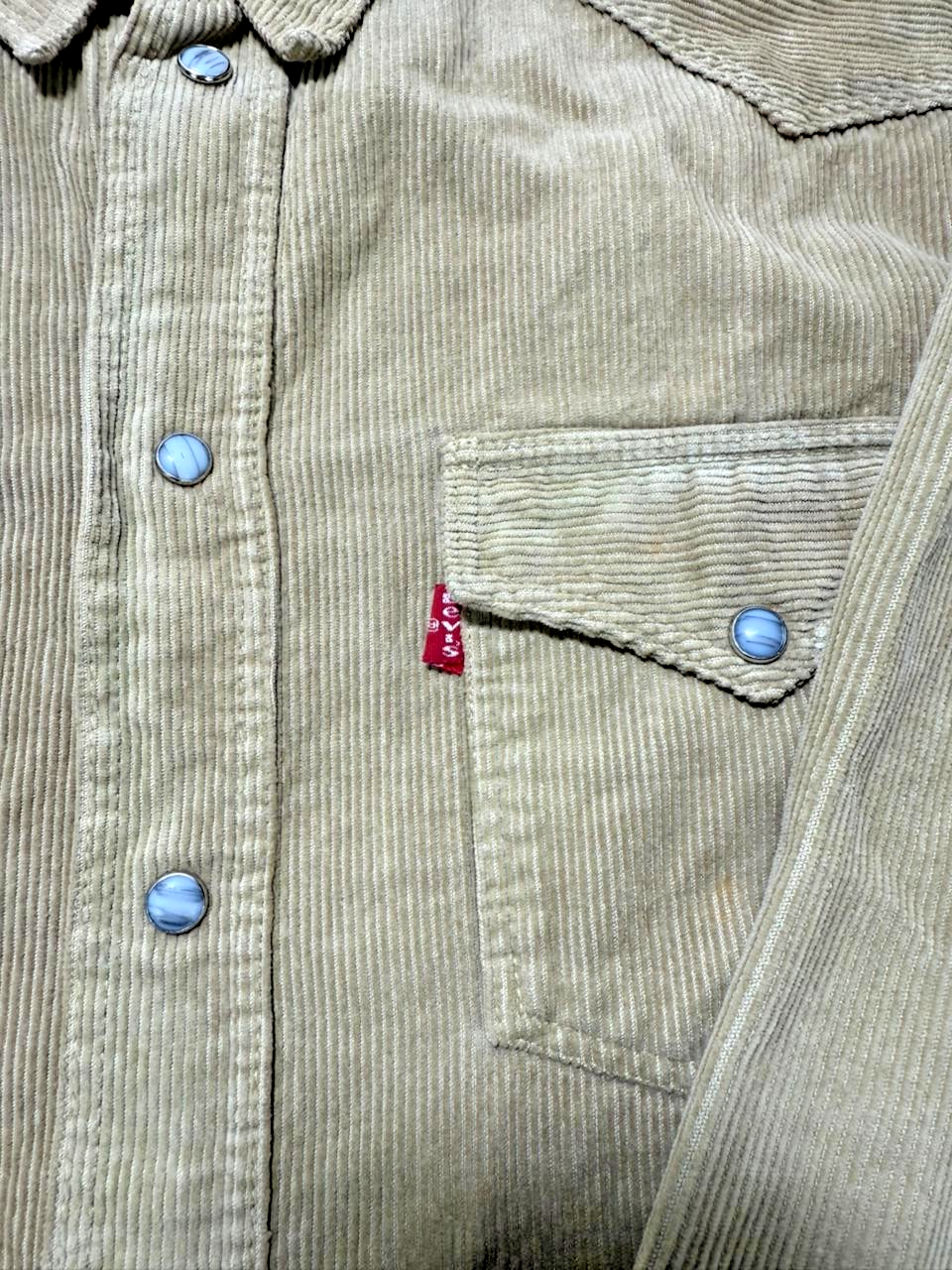 Levi'S Barstow Standard Fit Western Corduroy Shirt For Men - Size XL
