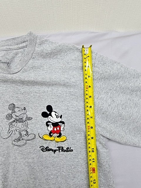 Disney Men's Vintage Mickey Progression Heather Gray T-Shirt L