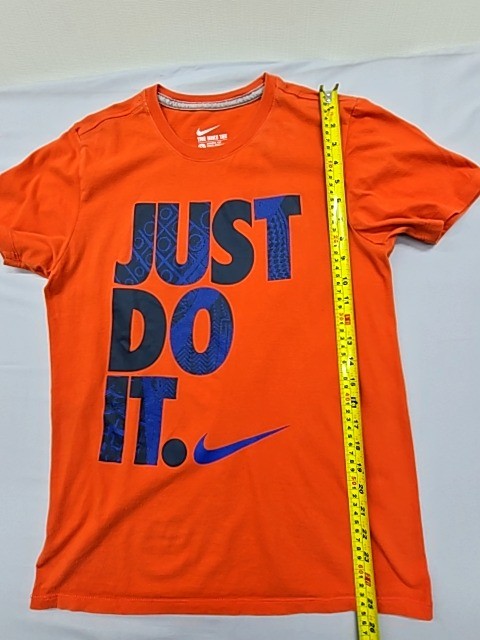 Nike Men's Orange Athletic Fit T-Shirt Size S Cotton Crewneck