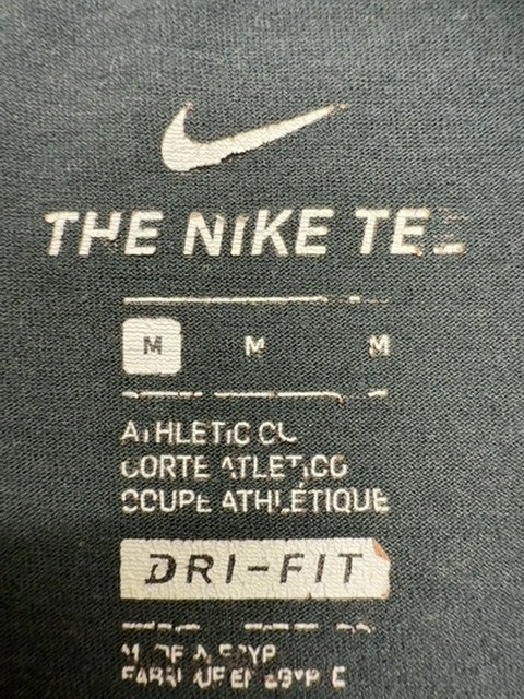 Nike Boys Black T-Shirt size M product image 5