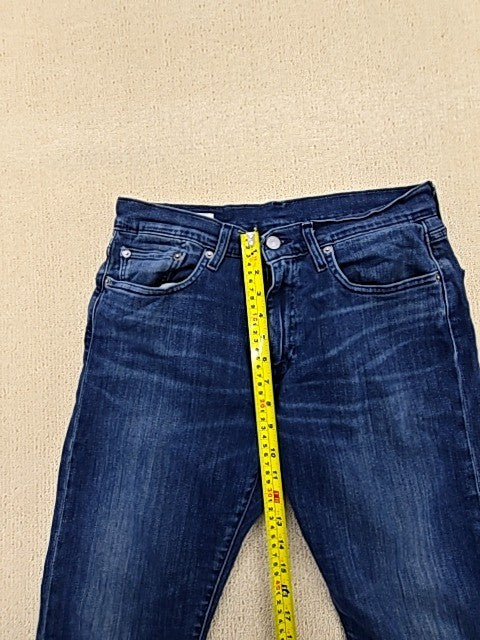 Levi's Men's Blue Medium Wash Jeans W30 L32 Premium