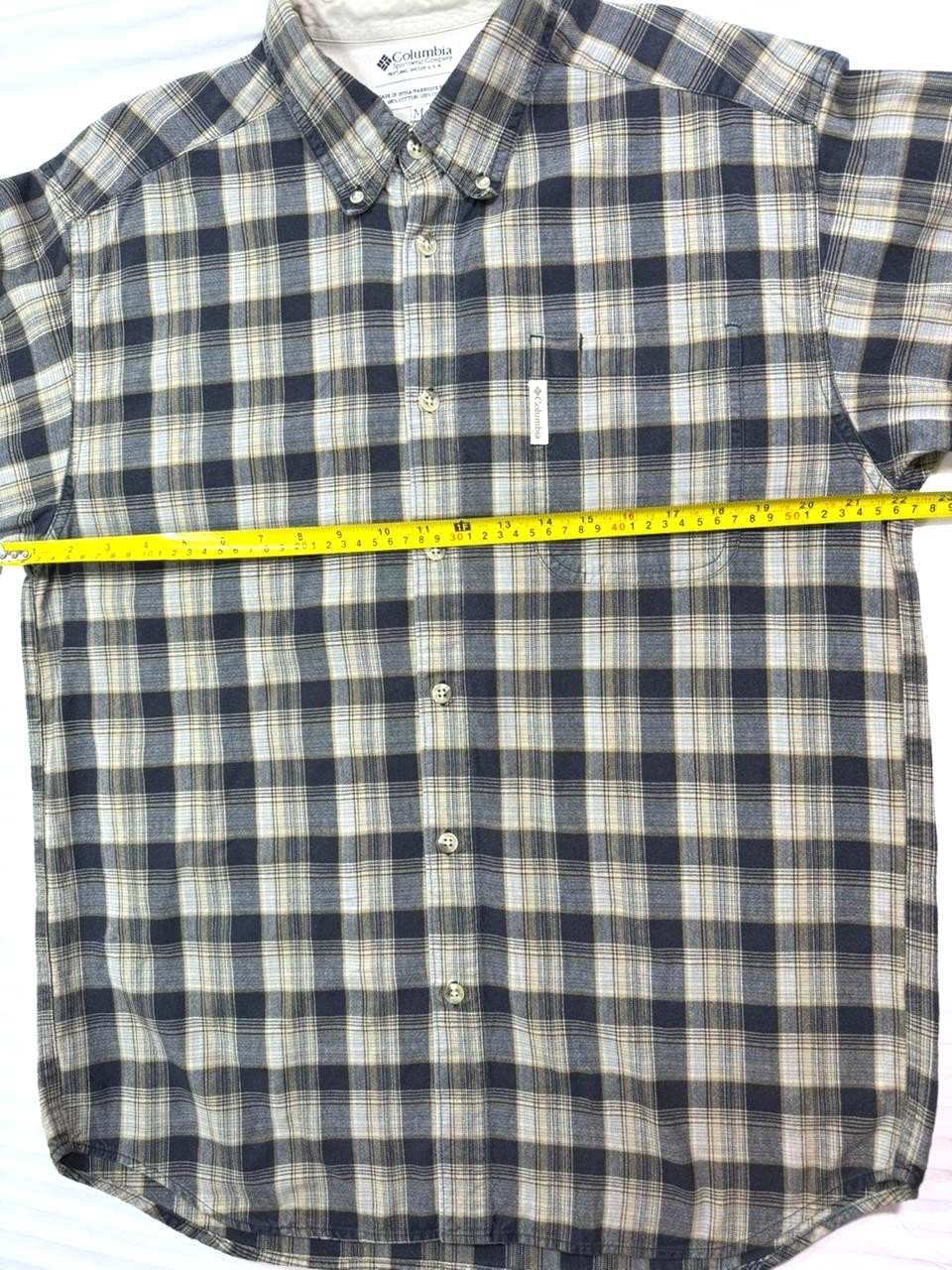 Columbia Men's Long-Sleeve Button-Up Plaid Shirt In A Brown And Beige - Size M