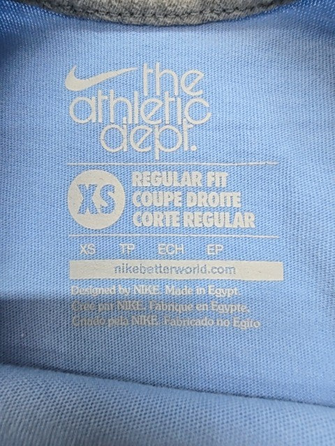 NIKE Boys Light Blue Graphic T-Shirt Youth XS Regular Fit