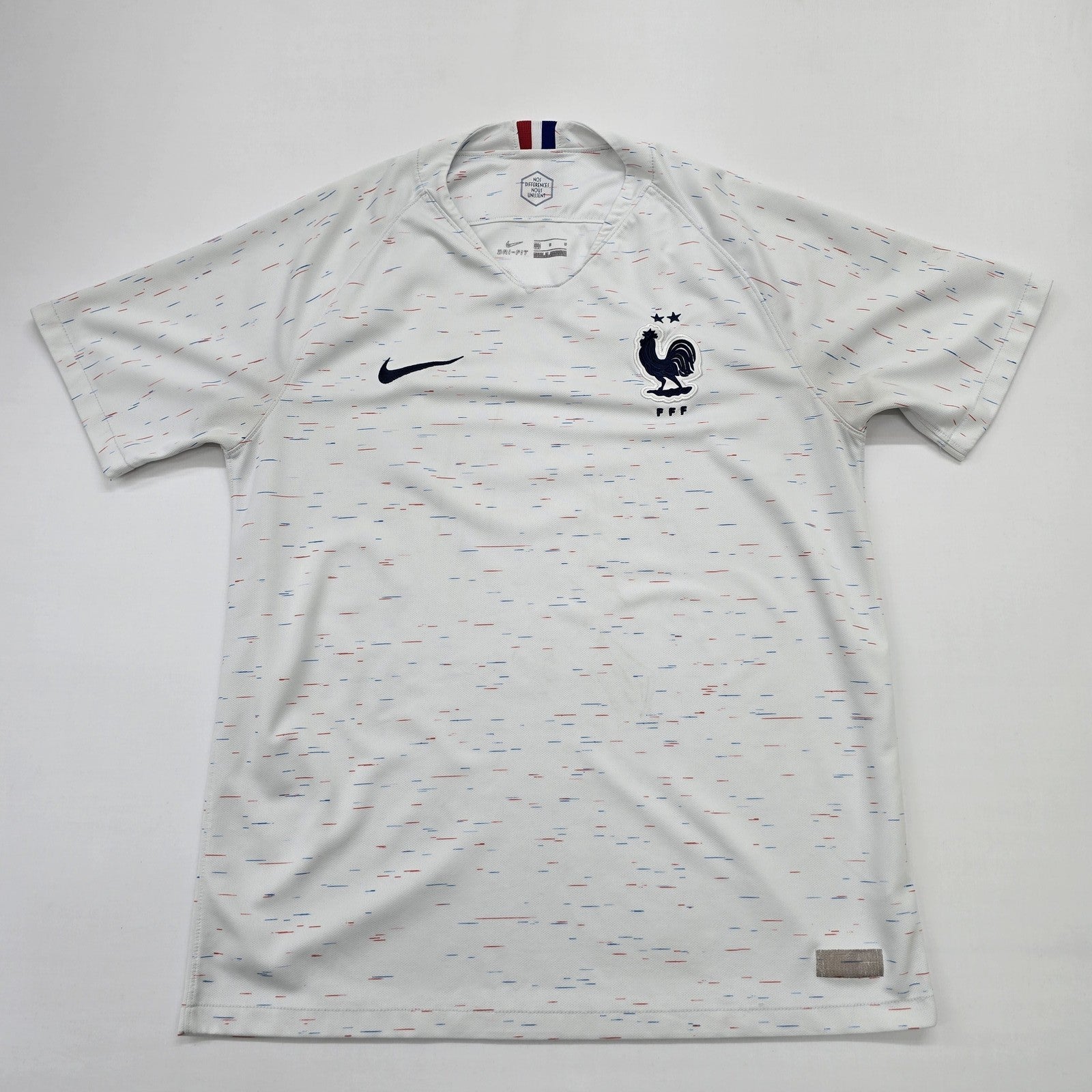Nike Men White T-Shirt product image 1