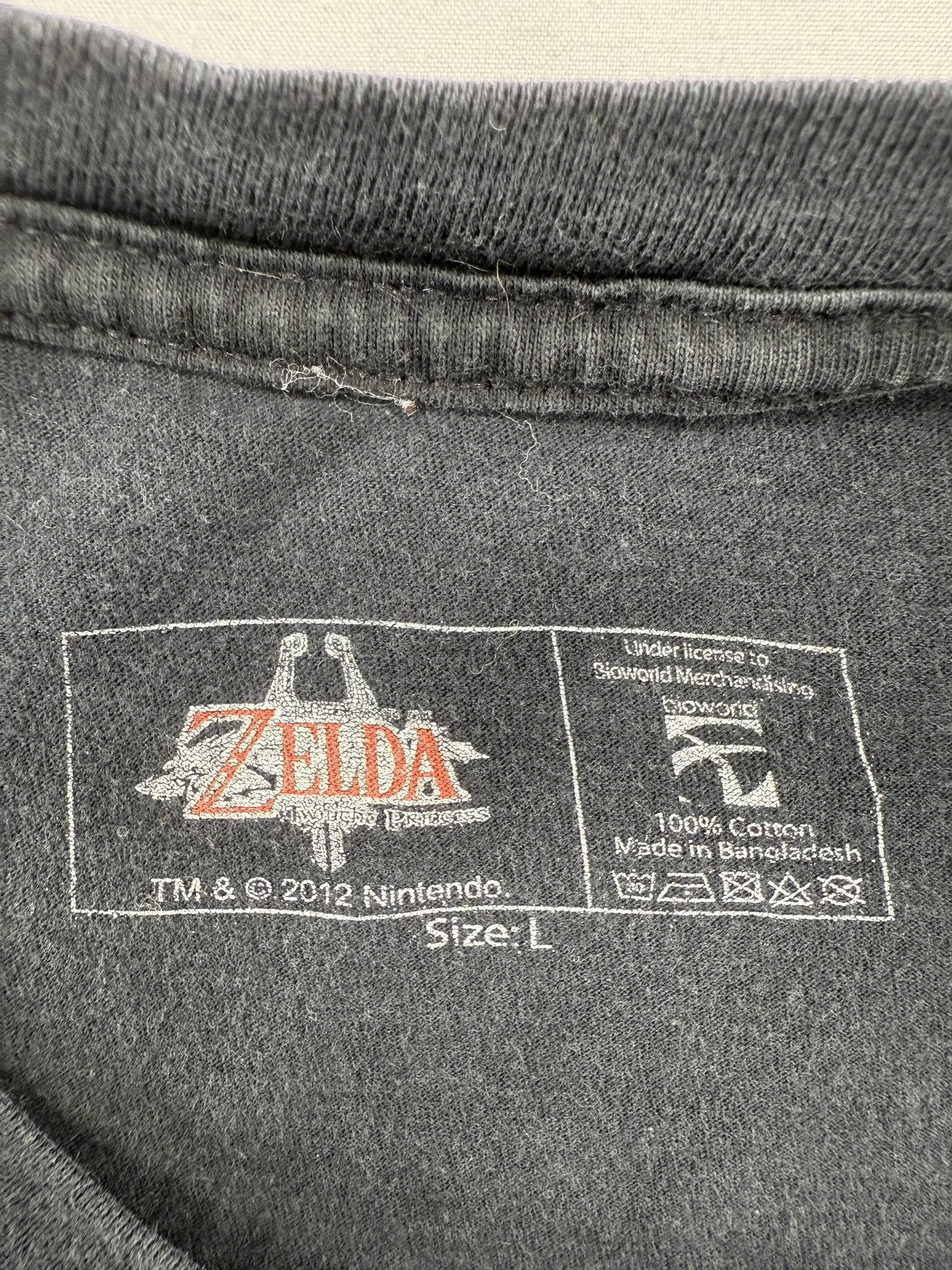 Nintendo Legend of Zelda Link Black Large Men's Cotton T-Shirt L