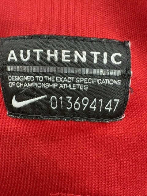Nike Men's Red Dri-FIT Jersey M Short Sleeve Crewneck