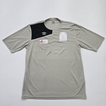 Umbro Men Gray 360 Reflective Athletic Jersey Size L No Condition Mentioned