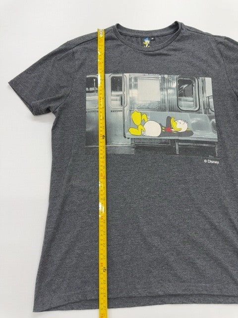 Disney Men Black T-Shirt size M product image 5