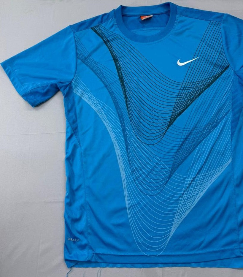 Nike Men's Blue Athletic T-Shirt Size M Loose Fit Crewneck