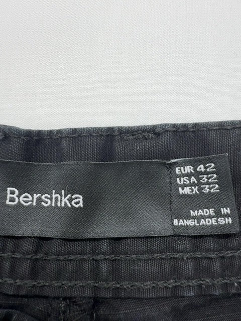 Bershka Men's Black Cargo Pants Size 42 Relaxed Drawstring BNW0T?