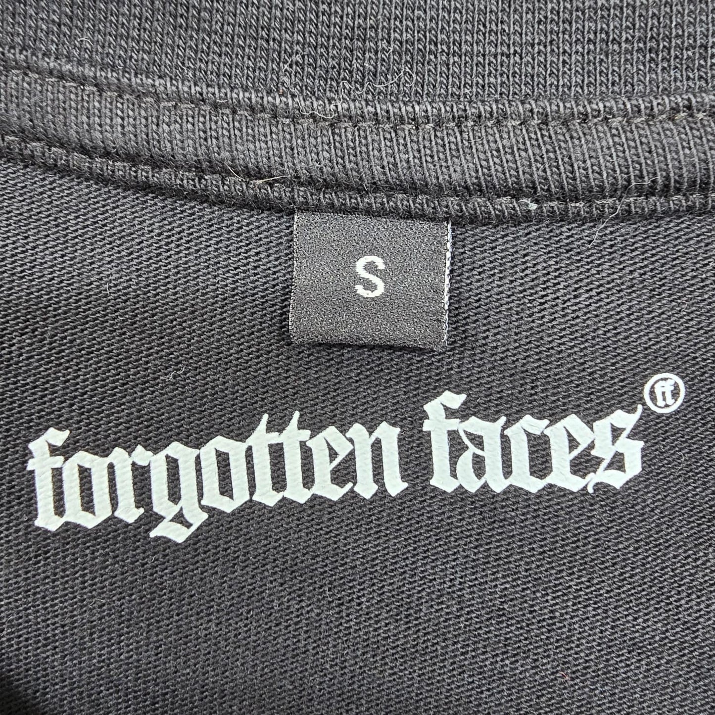 Forgotten Faces Men's Black Buddha Graphic T-Shirt Size S
