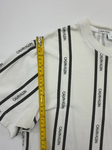 Calvin Klein Boys White T-Shirt size M product image 6