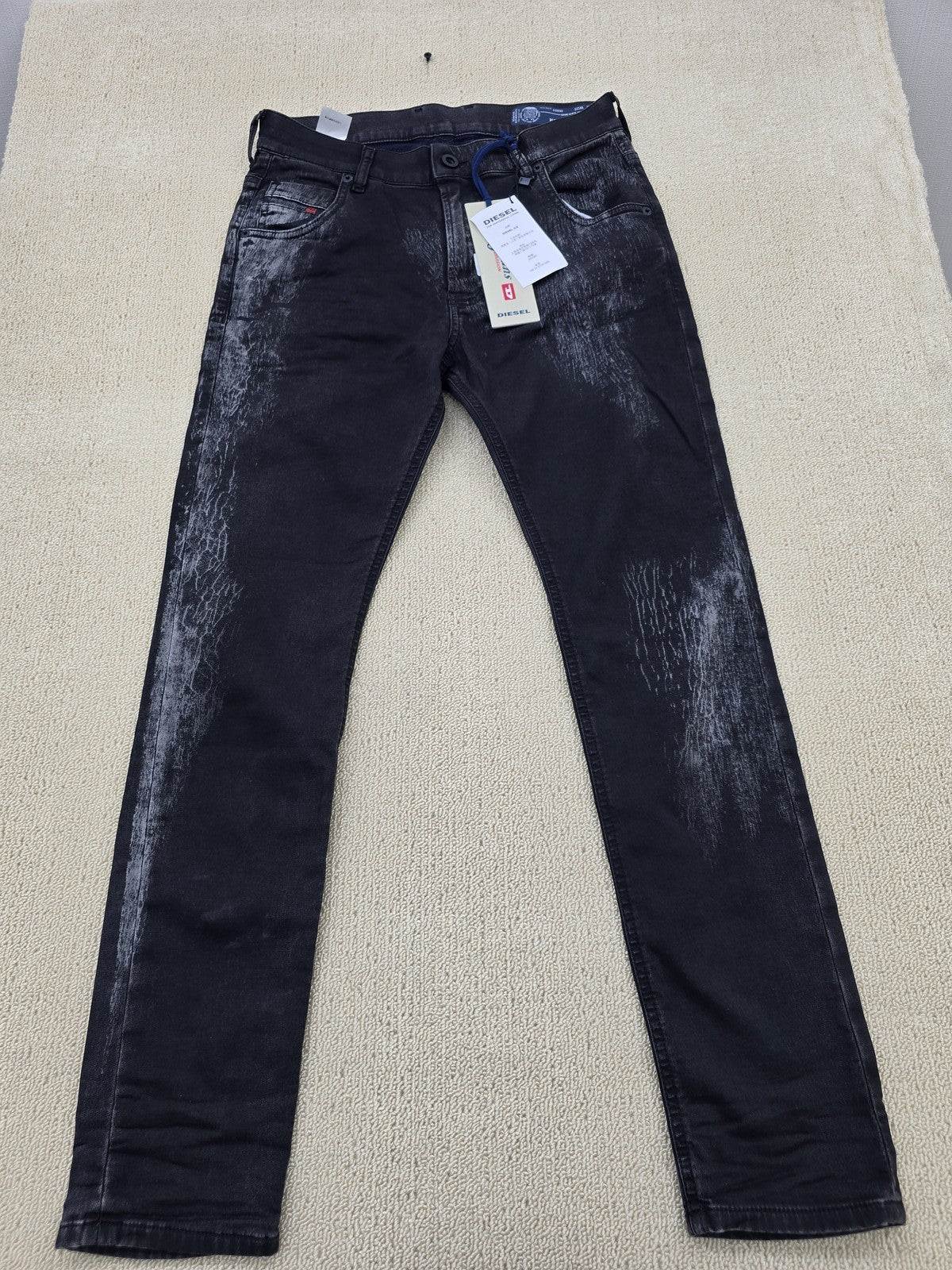 Diesel Men's Black Distressed Stretch Jeans W25 L02 069DT Straight 5Pocket