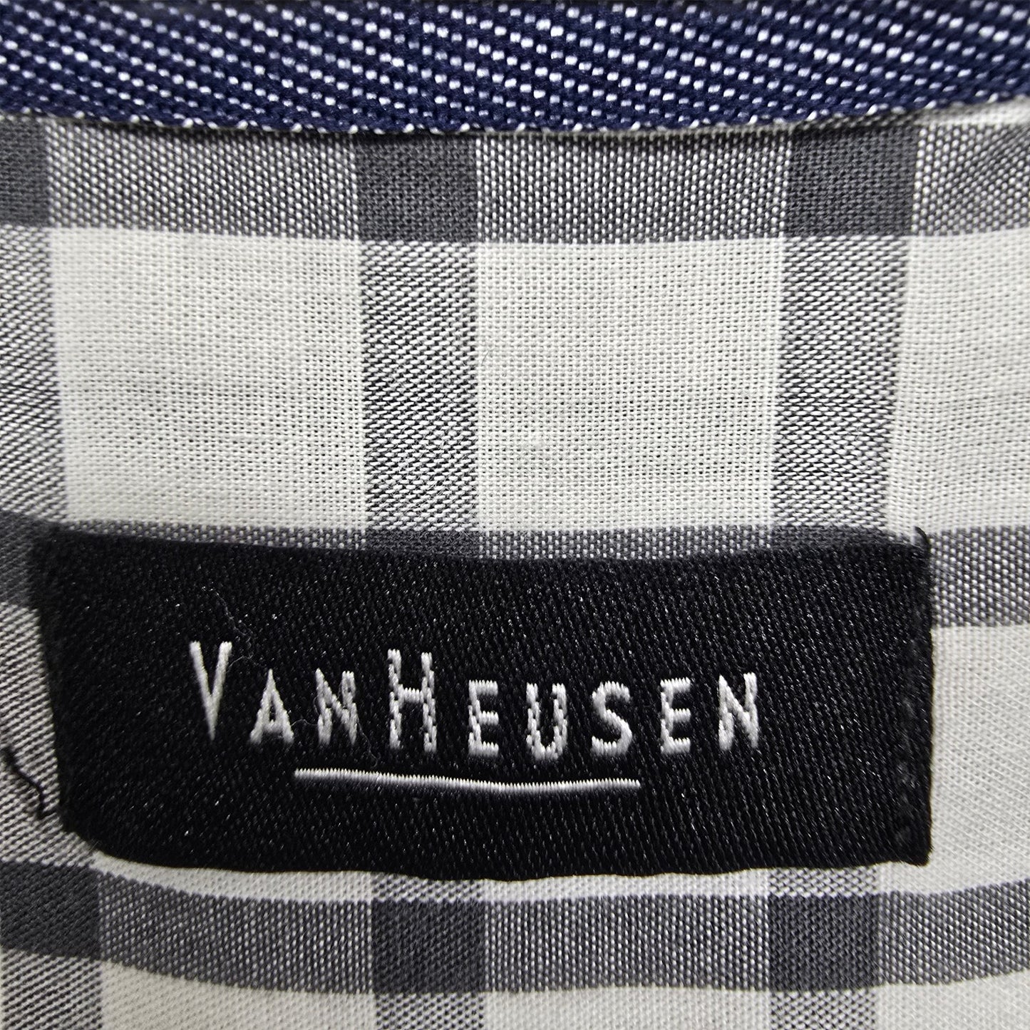 Van Heusen Men Navy Shirt size XL product image 3
