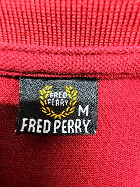 Fred Perry Mens Red Polo Shirt Laurel Logo Pique Size M Condition