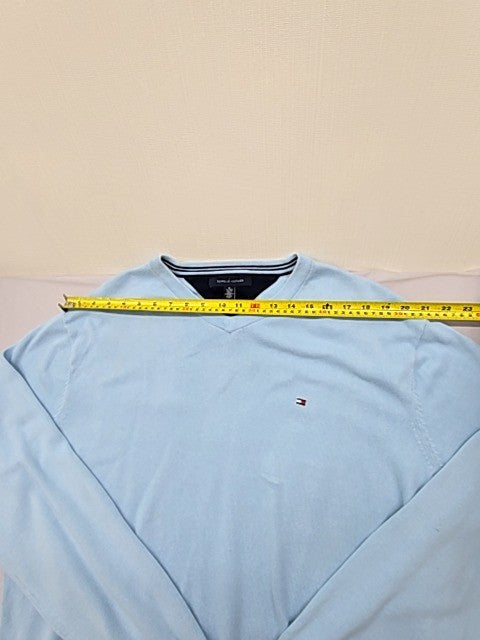 Tommy Hilfiger Men's Light Blue V-Neck Pullover Sweater XL