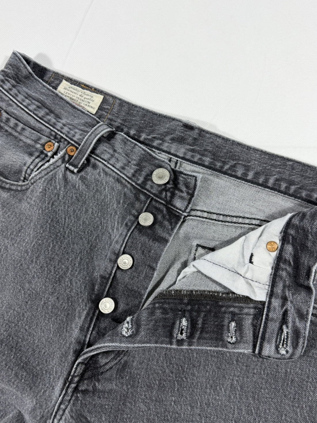 Levis Jeans Mens 30X32 Gray 501 93 Premium Button Fly Straight Leg Classic Denim