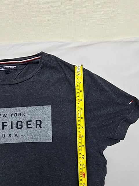 Tommy Hilfiger Men's Gray Logo Short Sleeve T-Shirt Size L Cotton