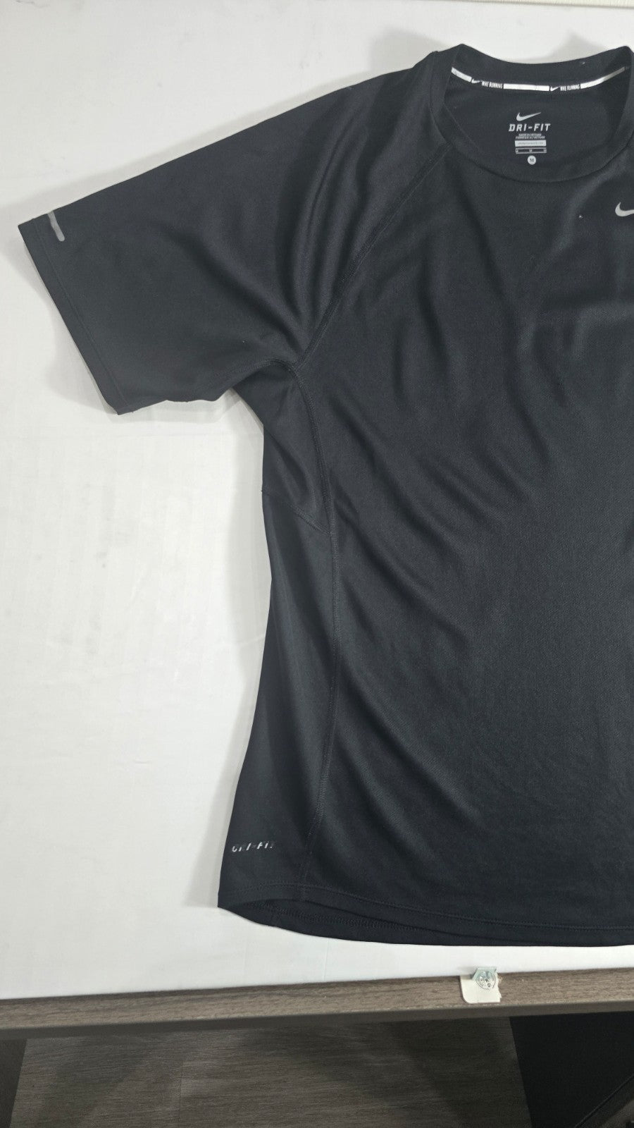 Nike Dri-FIT Men's Medium Black Running Training Athletic Short Sleeve T-Shirt