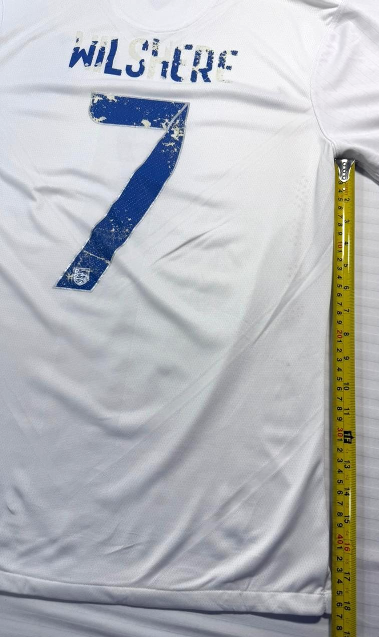 Nike England Home Football Shirt Jersey #7 Wilshere Men's World Cup - Size M