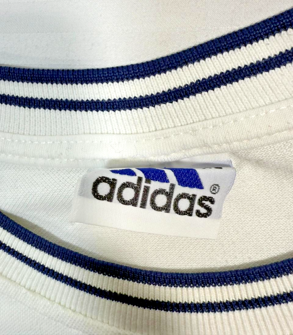 White Vintage Adidas T-Shirt - Size XL