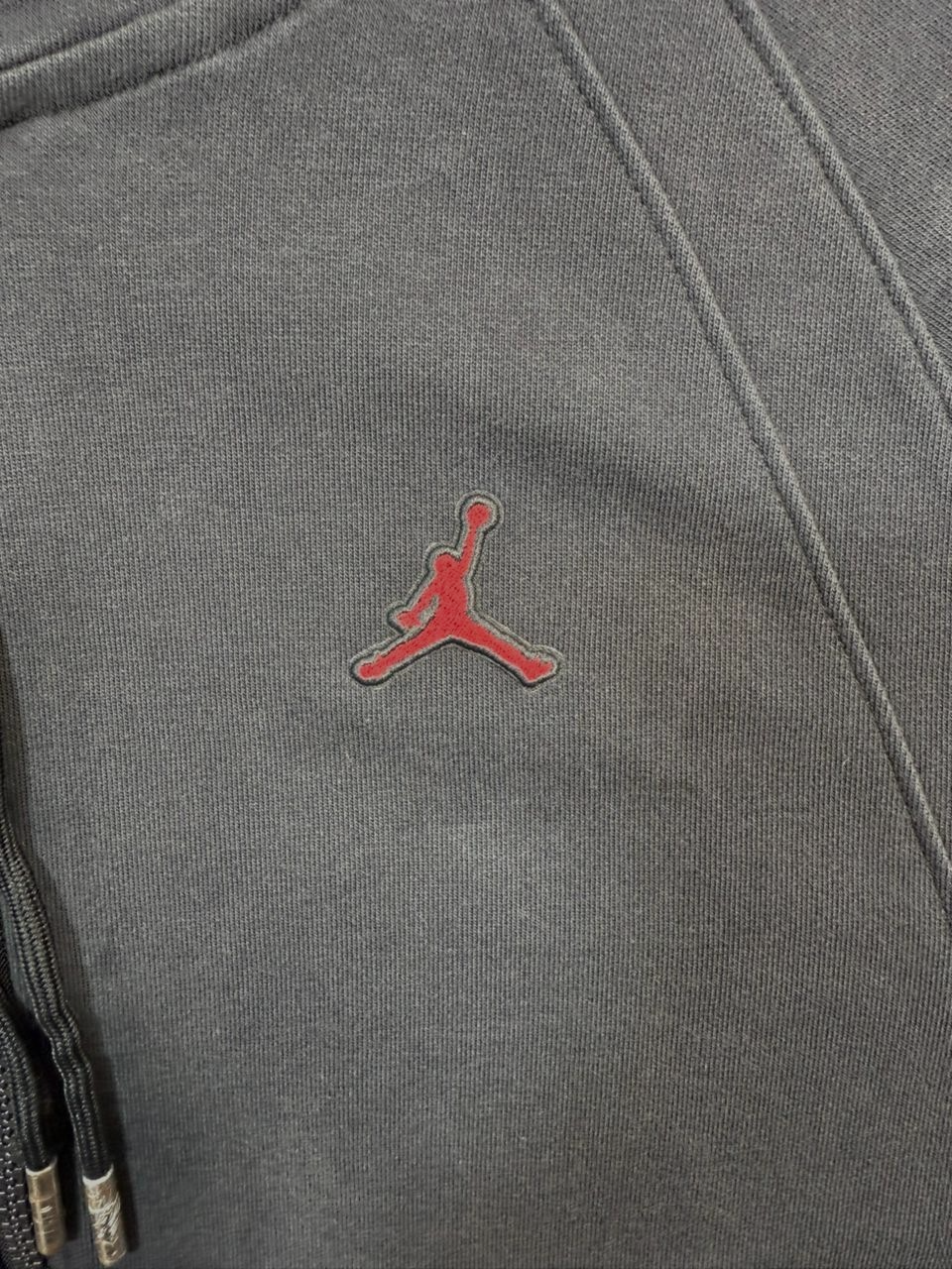 Jordan Essentials Men's Warm-Up Jacket In Black With A Red Jumpman - Size M