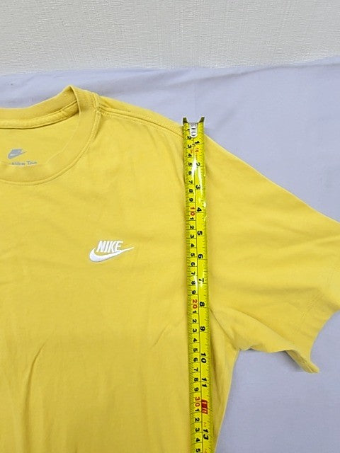 Nike Unisex Yellow The Nike Tee Short Sleeve T-Shirt Cotton Crewneck