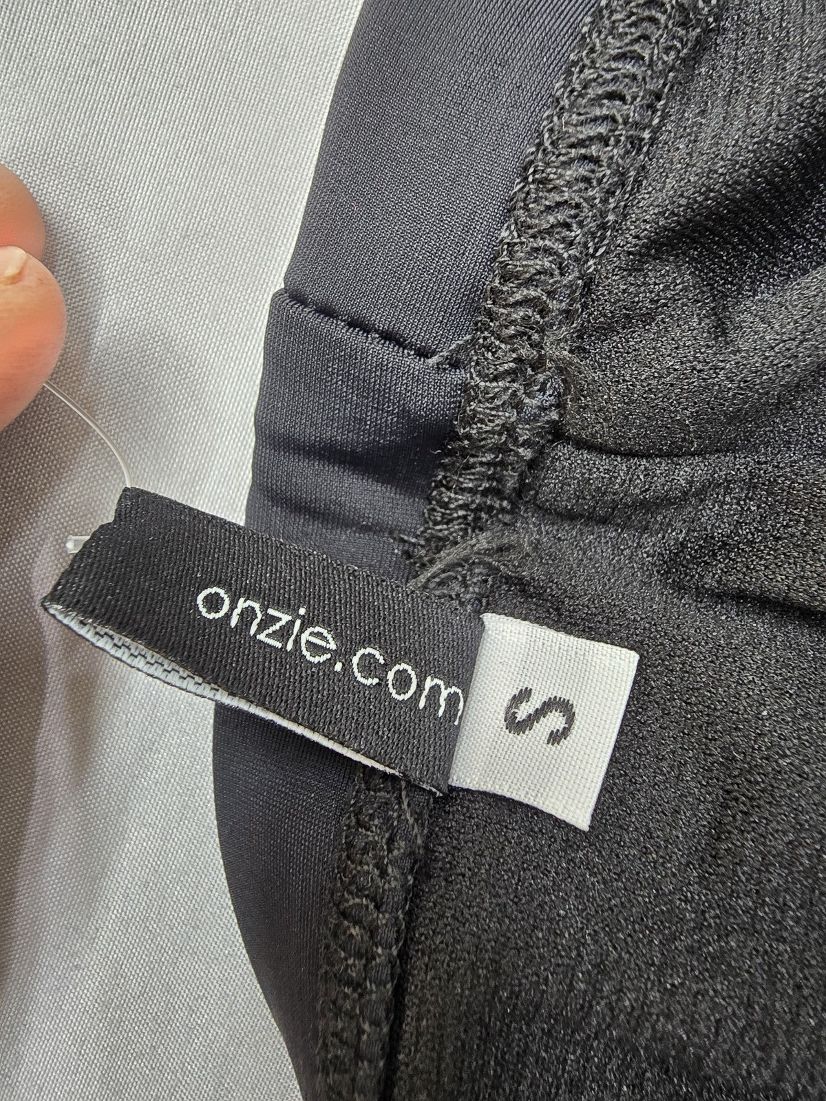 Onzie Crisscross Strappy Black Yoga Sports Bra S USA