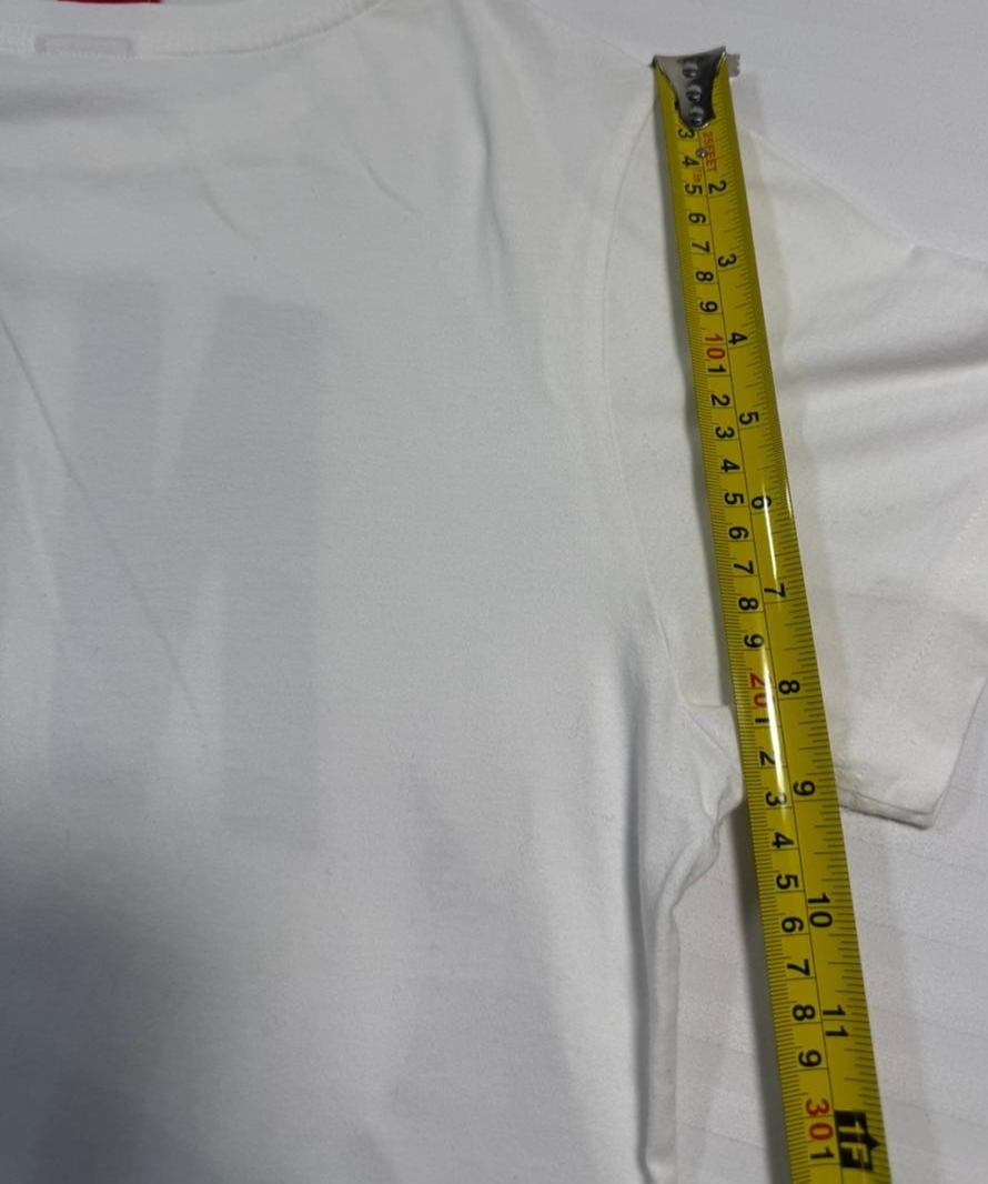 Nike Sportswear Unisex White Graphic T-Shirt Oversized Black Swoosh Logo Size L