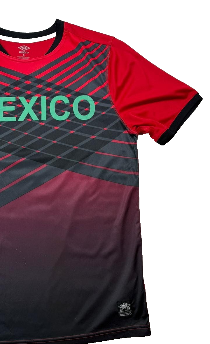 Umbro Mexico Football Soccer Jersey - Size S