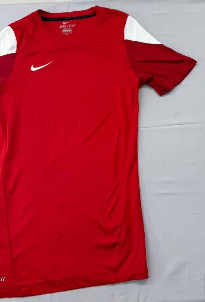 Nike Men's Red Dri-FIT Soccer Jersey Size S Short Sleeve