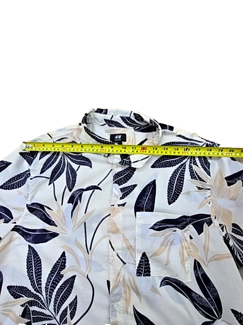 H&M Men's Black/White Leaf Resort Shirt XL Regular Fit Cotton