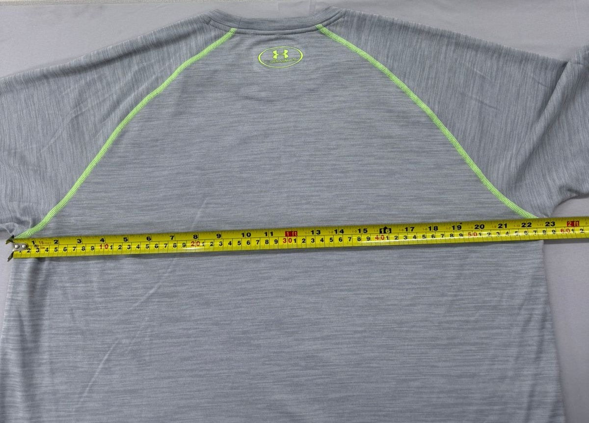 Under Armour Men's HeatGear Gray Compression T-Shirt L