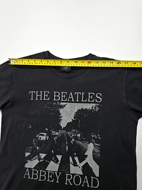 Broadway Unisex Black Music Graphic T-Shirt Size M Regular Crew Neck