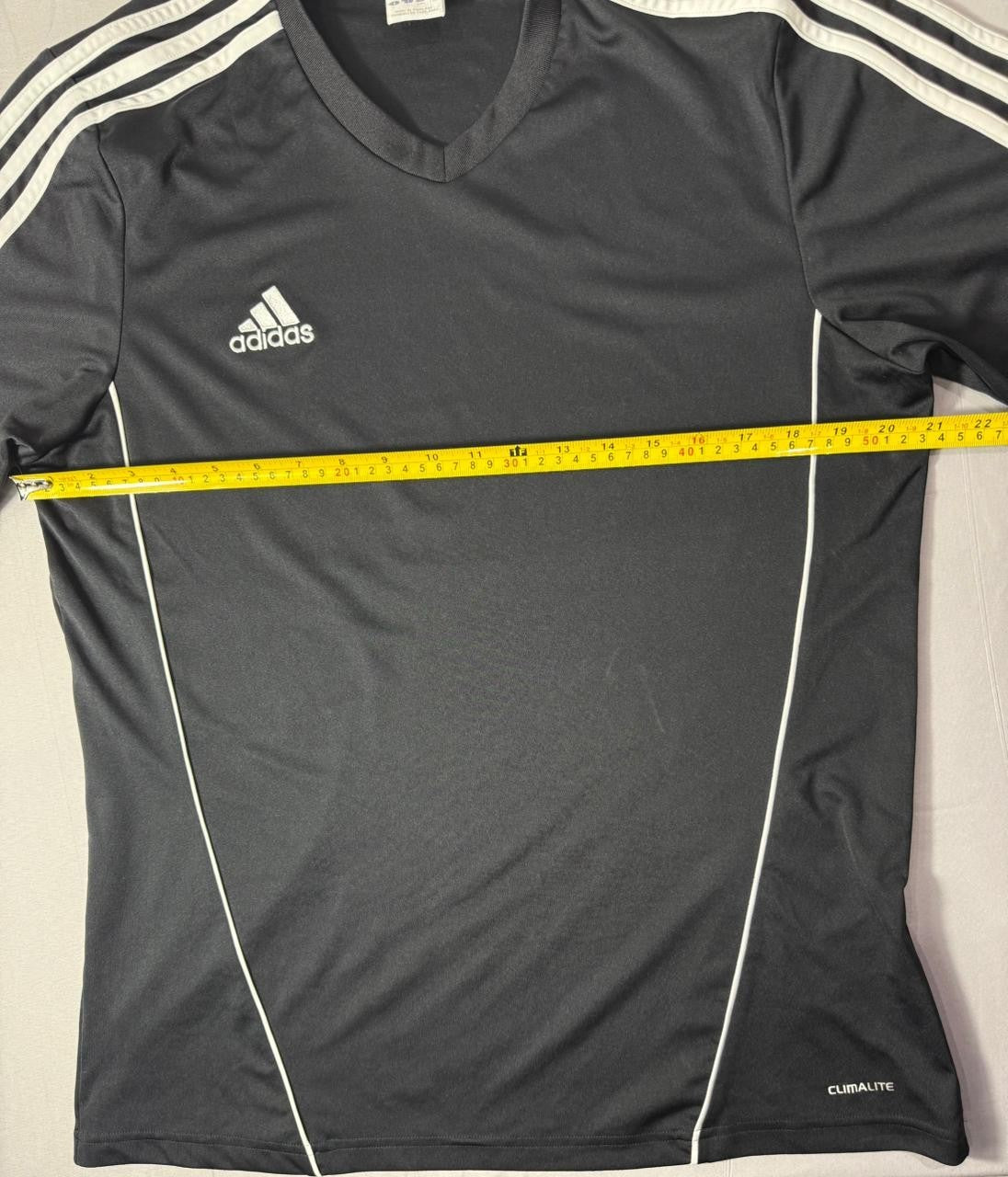 Adidas Men's Black Climalite Soccer Jersey Short Sleeve V-Neck Size M